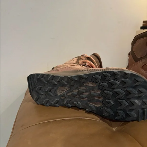 Altra Lone Peak Hiker 2 - Hiking Boots - Pink - Picture 2 of 8